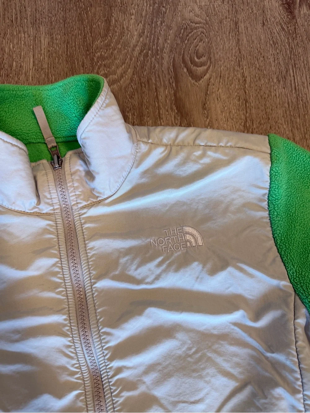 The North Face Fleece Lime Jacket Girls Size XL In Excellent Used Condition